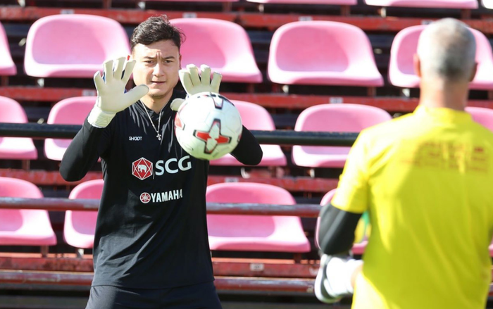 Đặng Văn Lâm bị chỉ trích 'thiếu chuyên nghiệp', người đại diện lên tiếng bênh vực Ảnh 2