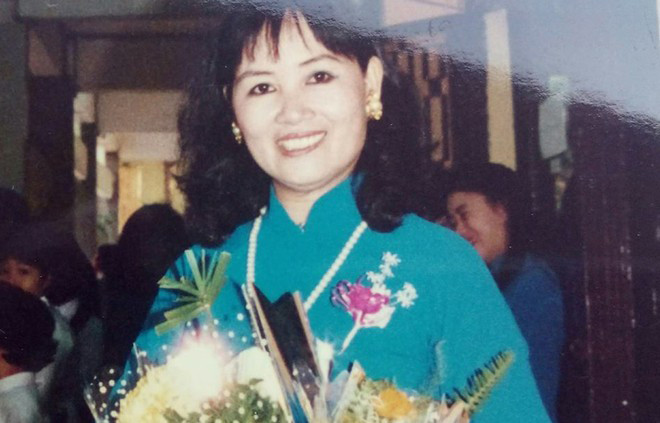 Vợ của nhạc sĩ Trần Tiến hồi còn làm giáo viên.