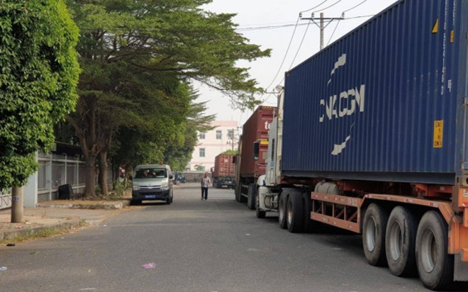 Can ngăn nhóm 20 thanh niên cầm hung khí hỗn chiến, 2 bảo vệ dân phố bị đâm trọng thương Ảnh 2