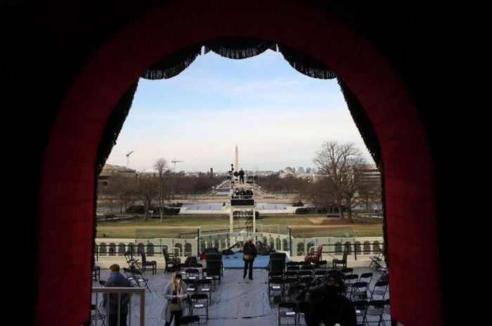 Một góc nhìn khác từ phía tây Điện Capitol.