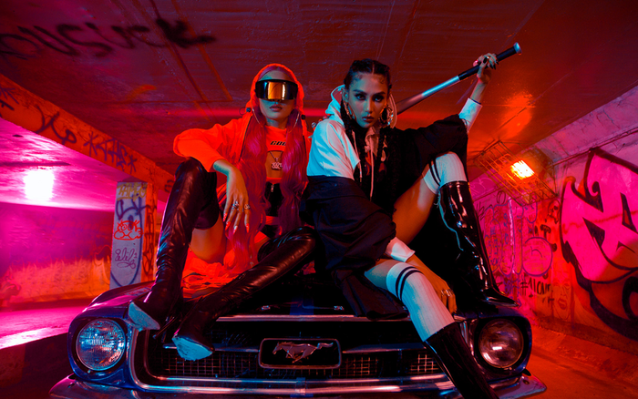 Mâu Thủy chơi hệ 'chất lừ' với loạt outfit cá tính, đọ dáng cùng H'Hen Niê, Minh Tú, Võ Hoàng Yến Ảnh 2