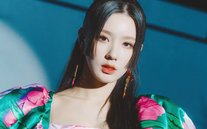 50 sắc thái của Miyeon ((G)I-DLE) khi mở nhầm cửa xe khiến fan hâm mộ thích thú Ảnh 2