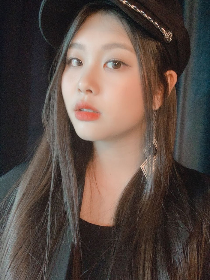 10 nhóm nhạc nữ K-Pop được kỳ vọng debut năm 2021 Ảnh 6