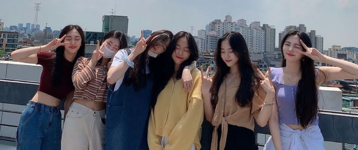 10 nhóm nhạc nữ K-Pop được kỳ vọng debut năm 2021 Ảnh 8