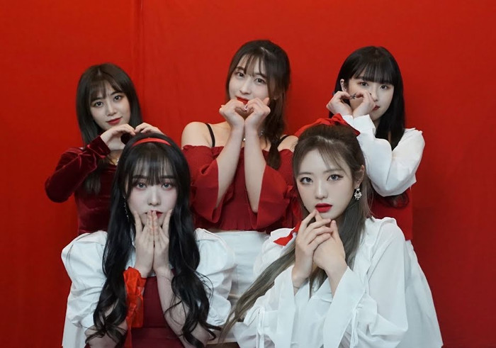 10 nhóm nhạc nữ K-Pop được kỳ vọng debut năm 2021 Ảnh 9