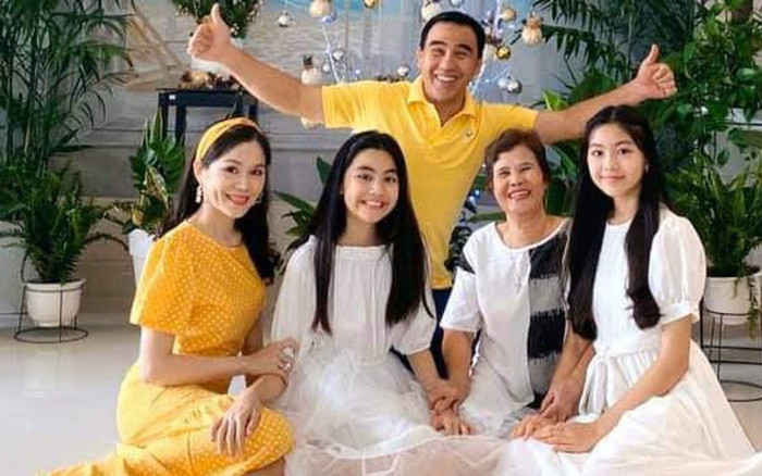 Bé Lọ Lem liên tục được 'săn đón', Quyền Linh: Tôi không muốn con vào showbiz, vì nhiều áp lực Ảnh 2