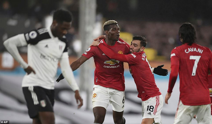 Pogba hóa người hùng, Man Utd ngược dòng bản lĩnh để đòi lại ngôi đầu Ảnh 3