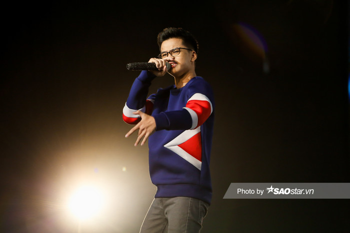 Đánh giá cao 'hot boy siêu vần' Khoa Minh, MC ILL quyết không chọn để đội nhà có đối thủ xứng tầm Ảnh 4