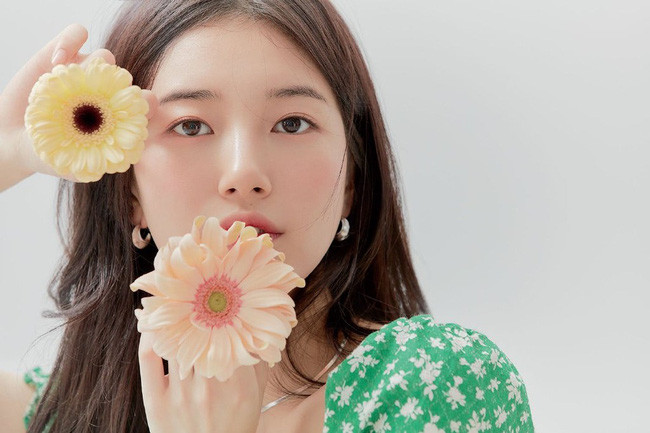 Bất ngờ 'thả thính' ca khúc tự sáng tác, phải chăng Idol Suzy sắp trở lại? Ảnh 3