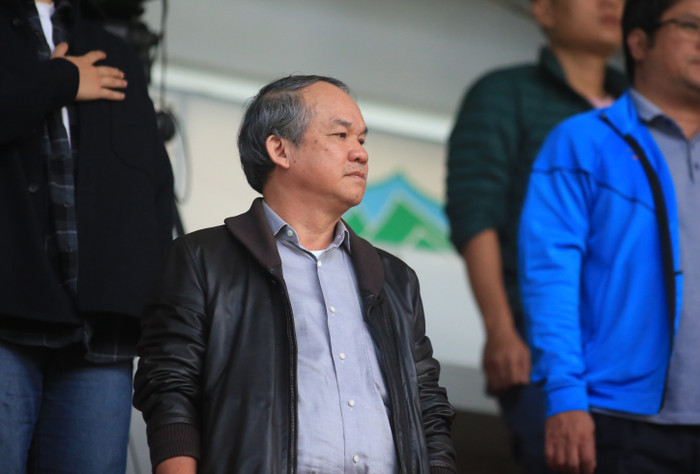 Bầu Đức có tròn 20 năm gắn bó với bóng đá. Có thể nói bầu Đức dành tình yêu rất lớn cho bóng đá.