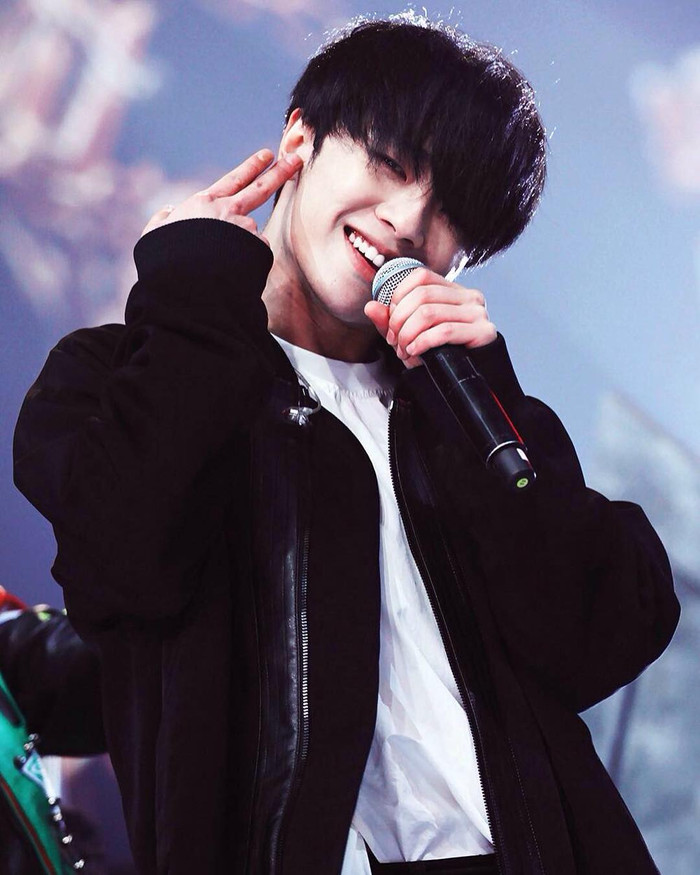 Hoa Thần Vũ bắt cá hai tay, biết tin Trương Bích Thần có thai còn yêu cầu bạn gái phá bỏ? Ảnh 8