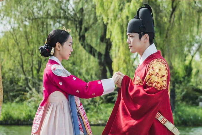 Các cảnh đáng chú ý không thể bỏ qua của 'Mr.Queen' từ tập 9 - 12 Ảnh 4