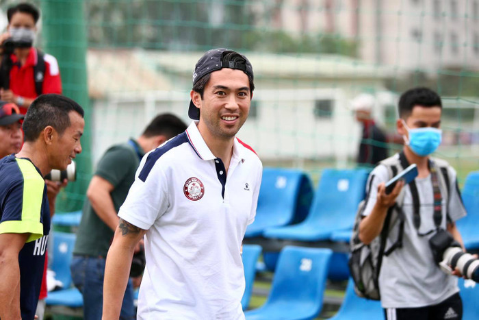 Lee Nguyễn sẵn sàng cho trận đấu với Hồng Lĩnh Hà Tĩnh vào chiều nay.