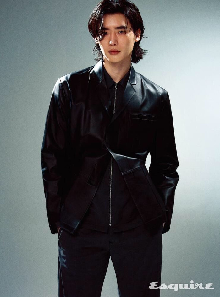 Hậu xuất ngũ của 2 nam thần tuổi Tỵ: Kim Bum như diều gặp gió, Lee Jong Suk 'ngã' vào scandal Trịnh Sảng Ảnh 10