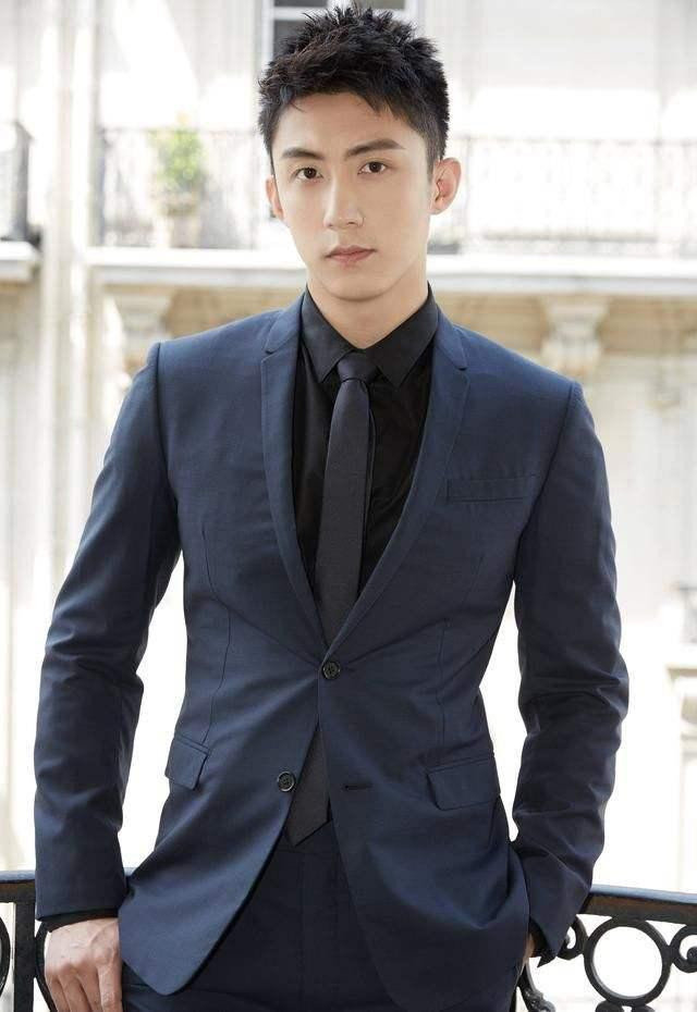 Diễn viên Hoàng Cảnh Du 