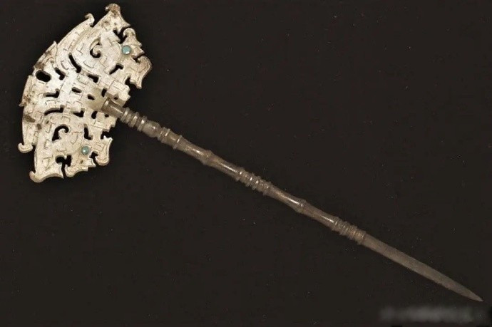 Chiếc trâm cài tóc có hàng ngàn năm tuổi