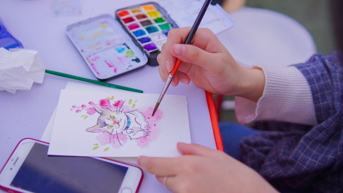 Một góc nơi các 'sen' thỏa sức vẽ chân dung phong cách nghệ thuật