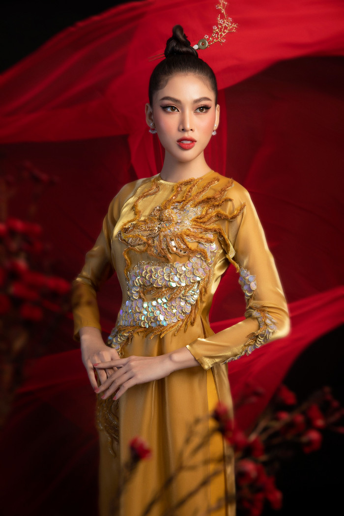 Đỗ Hà - Phương Anh - Ngọc Thảo rạng rỡ đốn tim fan khi phục sức áo dài rồng phượng Ảnh 17