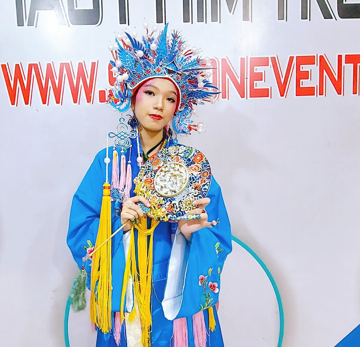 Tiểu Bình đội MimiMama: 'Con muốn thử nhiều thể loại âm nhạc, càng khó càng giúp con phát triển' Ảnh 7