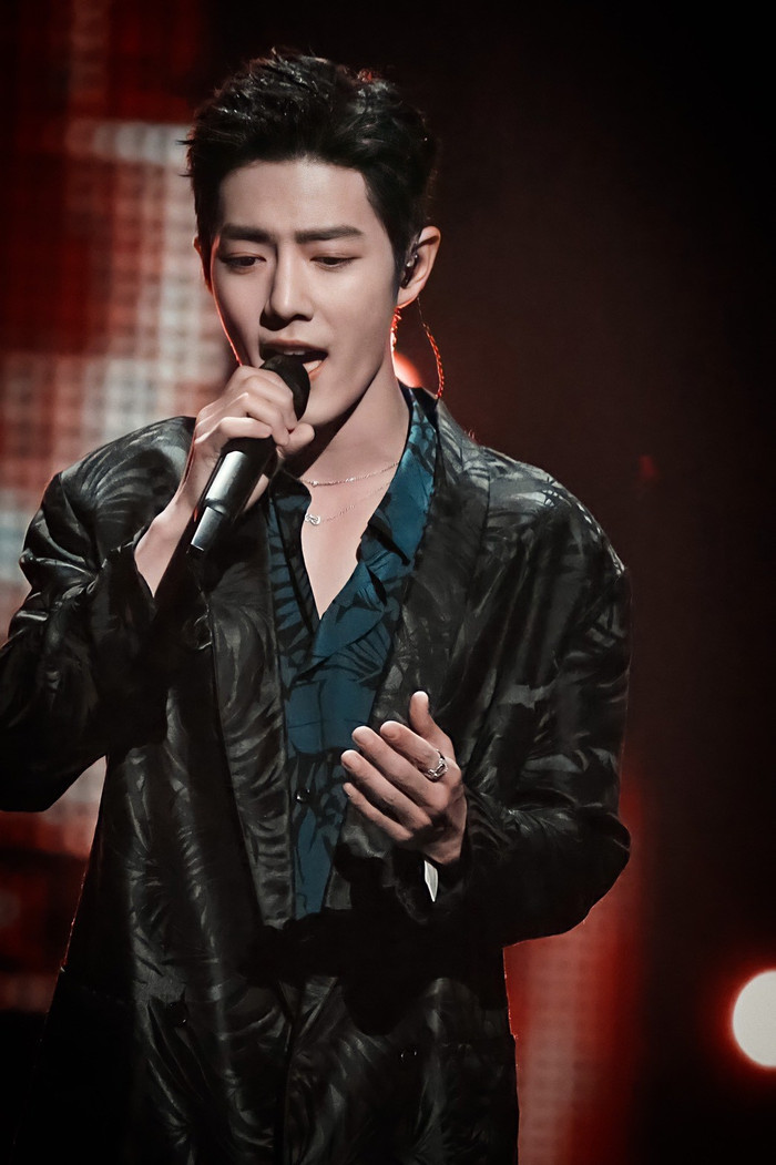 Thái độ của fan khi Tiêu Chiến đứng ở vị trí đắt giá với Hoàng Cảnh Du Ảnh 5