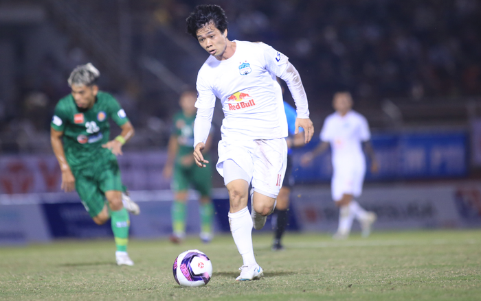 V.League 2021: Mùa bóng khó lường và kịch tính? Ảnh 2