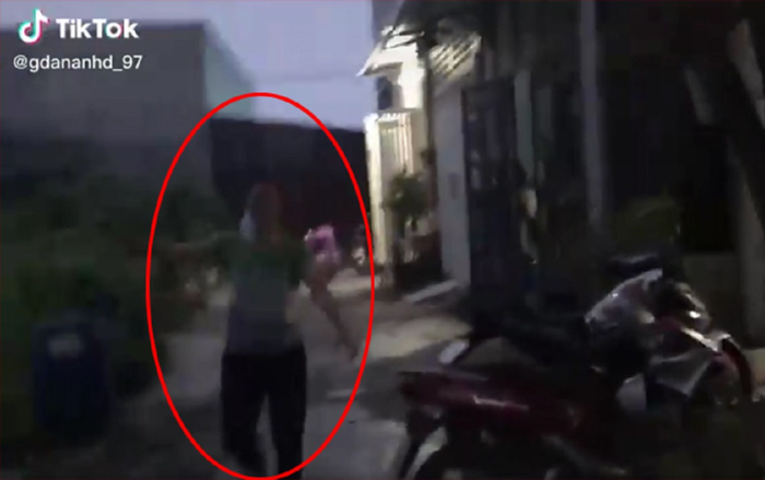 3 năm du học Nhật, nữ sinh bí mật trở về nhà đón Tết khiến mẹ bất ngờ, nghẹn ngào không nói nên lời Ảnh 2