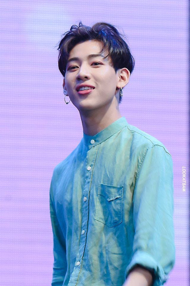 5 khoảnh khắc khi idol K-Pop chứng minh rằng fanwar là vô nghĩa Ảnh 4