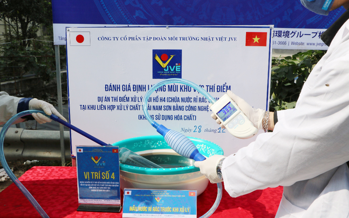 Bãi rác Nam Sơn được khử mùi giảm 1300 lần sau khi xử lý bằng công nghệ Nano của Nhật Bản Ảnh 2