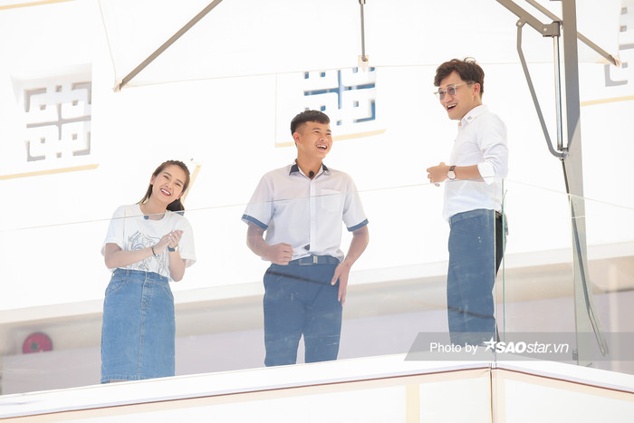 Nam sinh cho biết, thầy Trung cực kỳ tinh tường trong việc bắt lỗi vi phạm của học trò