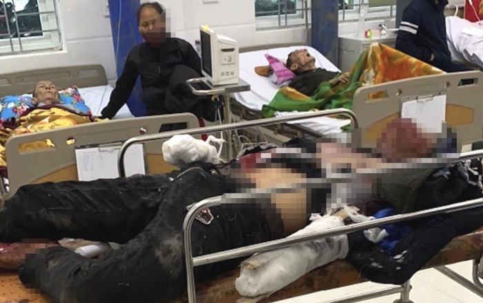 Nghịch pháo tự chế, 3 học sinh bị thương sau tiếng nổ lớn Ảnh 2