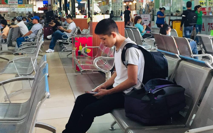 Trường học đầu tiên ở TP HCM cho sinh viên nghỉ học phòng chống dịch Covid- 19 Ảnh 2