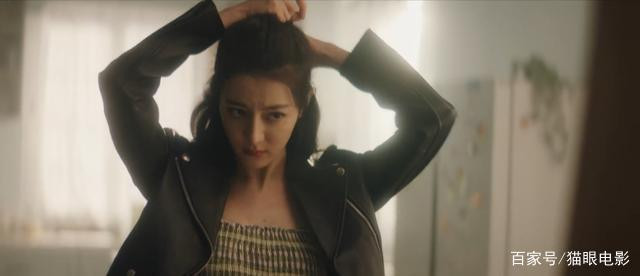 Địch Lệ Nhiệt Ba thay 'một tá' trang phục trong vòng 8 giây Ảnh 5