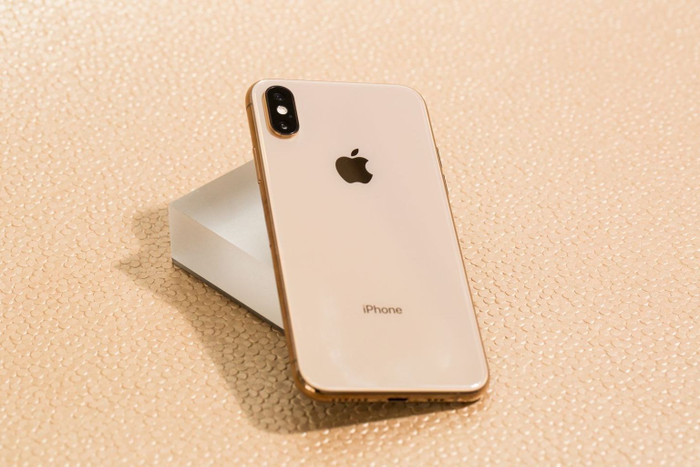 iPhone Xs là dòng iPhone đầu tiên của Apple sở hữu bộ nhớ trong 512GB. (Ảnh: Internet)