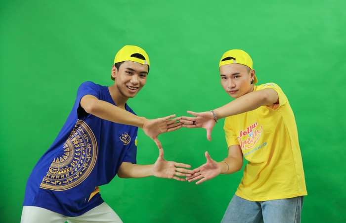 Thêm chút vui tươi, khuấy động bộ ảnh kỷ yếu lên nào!