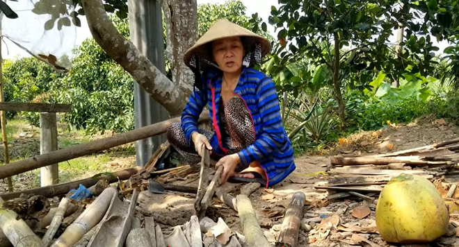 Hàng xóm gần nhà Linh Lan chia sẻ về con người của cô. 