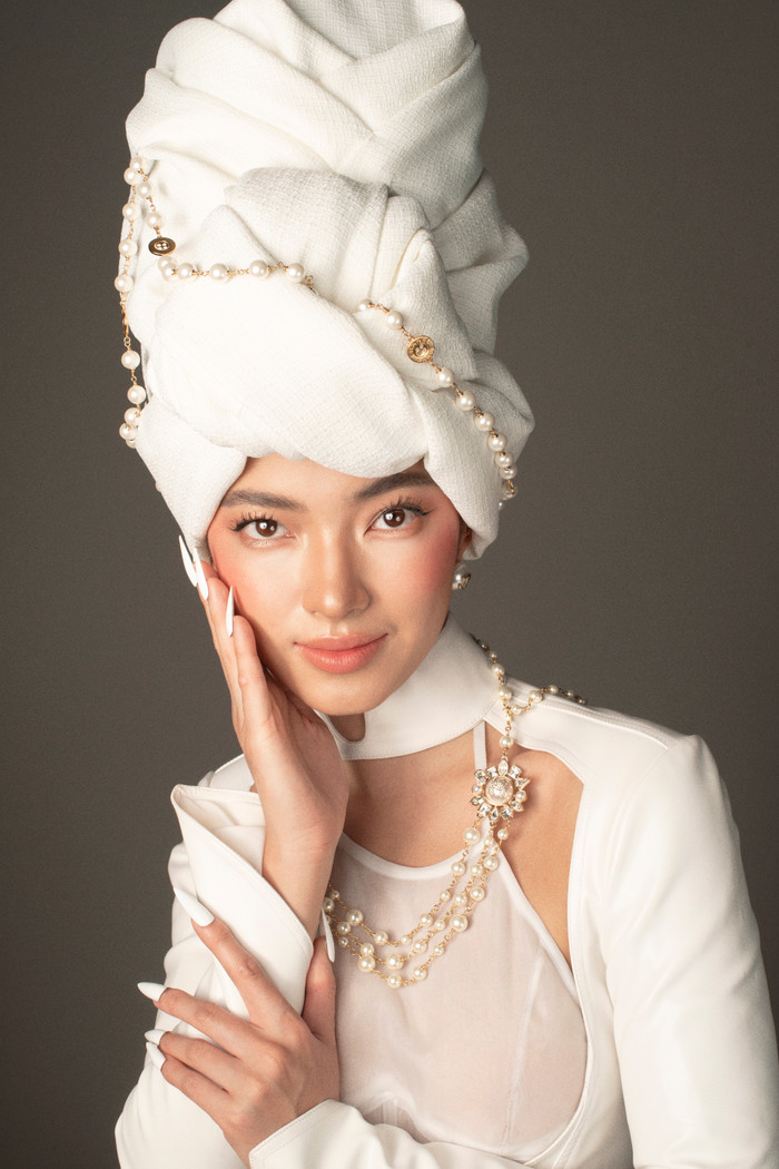 Châu Bùi thần thái rạng ngời, tung bộ ảnh truyền thống với cái nhìn mới đầy mị lực Ảnh 2