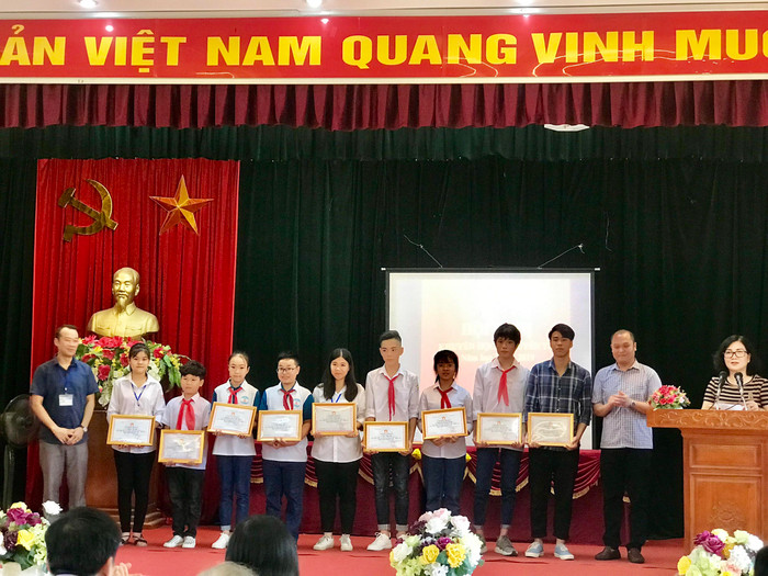 'Psy nhí' Song Tùng đội BigDaddy - Emily: Thành tích học tập ấn tượng, kinh nghiệm sân khấu đáng nể Ảnh 20