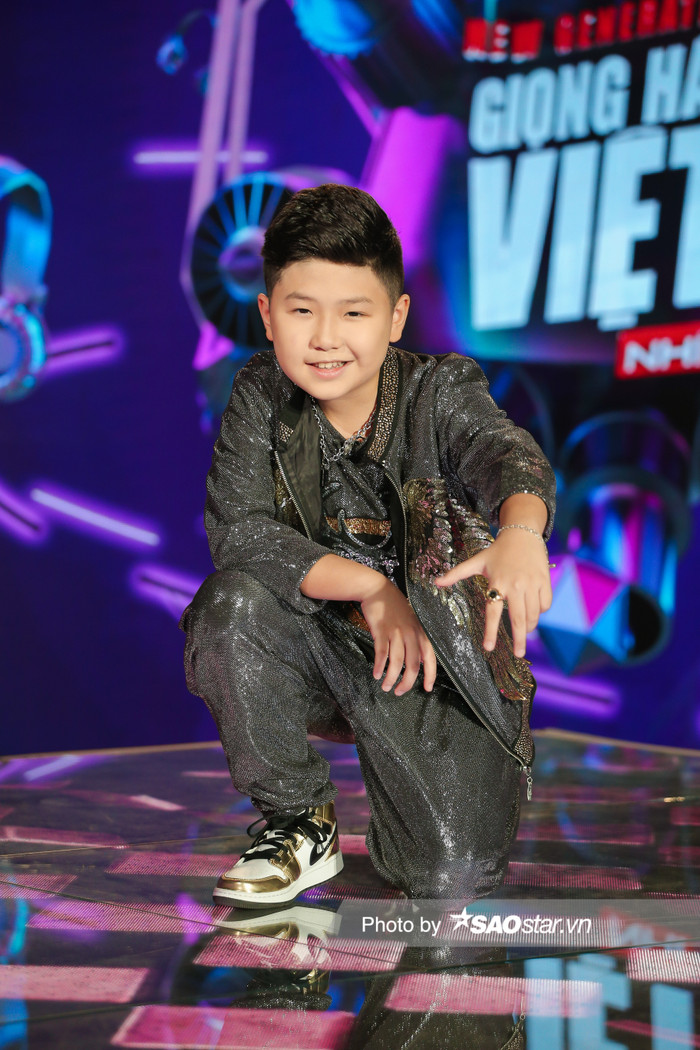 'Psy nhí' Song Tùng đội BigDaddy - Emily: Thành tích học tập ấn tượng, kinh nghiệm sân khấu đáng nể Ảnh 3