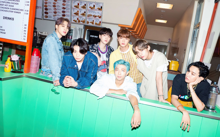 BTS lọt top 10 nhóm nhạc Pop xuất sắc nhất mọi thời đại Ảnh 2