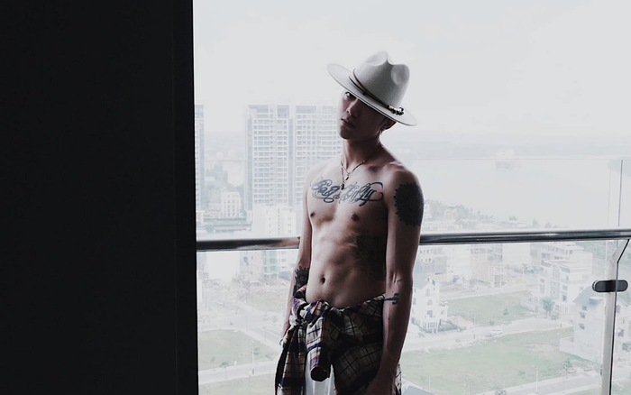 Bị chê bai không phù hợp khi 'học đòi' làm badboy, Soobin đáp trả thế nào? Ảnh 2