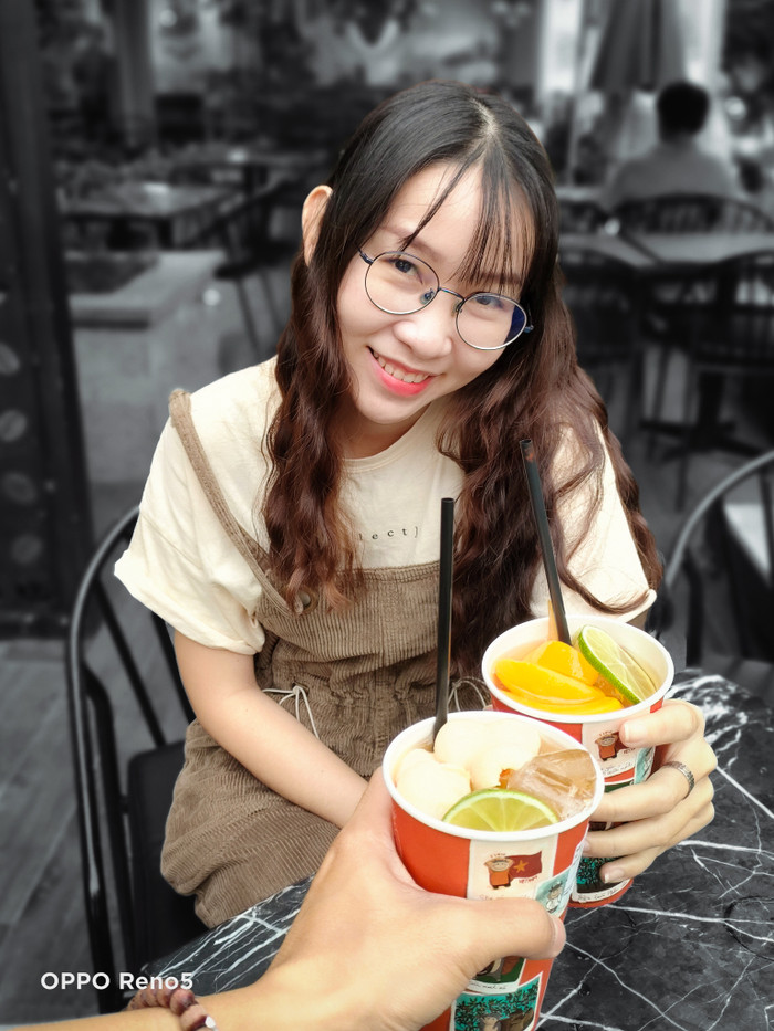 Bức ảnh chân dung độc đáo thế này sẽ đảm bảo ghi điểm cộng cho bạn trong mắt nàng ngay và luôn.