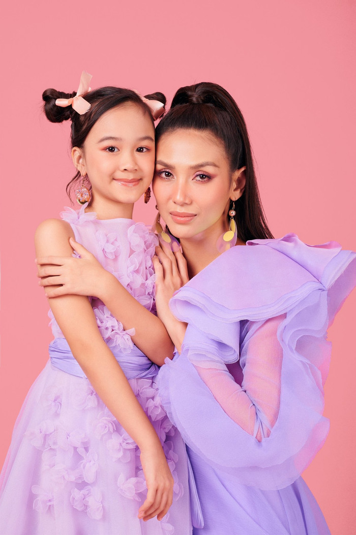 Minh Anh đội MimiMama: Học trò siêu mẫu Võ Hoàng Yến, đạt giải xuất sắc thiết kế thời trang nhí Ảnh 13