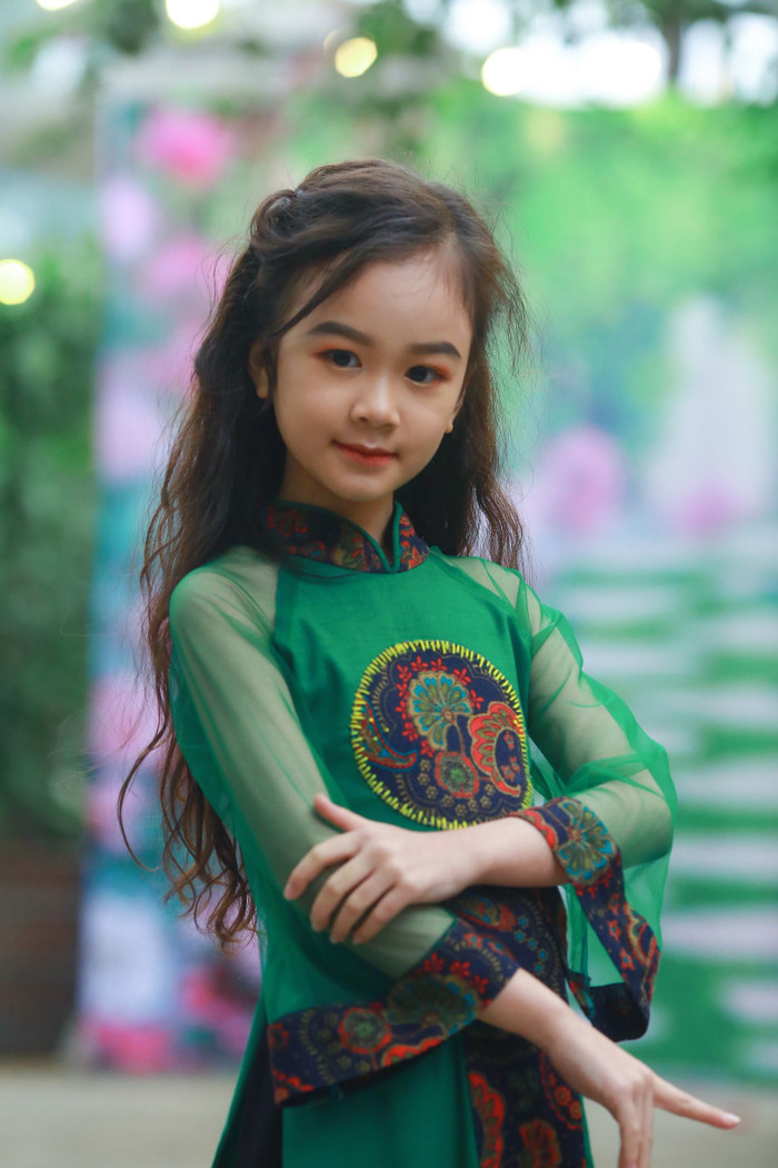 Minh Anh đội MimiMama: Học trò siêu mẫu Võ Hoàng Yến, đạt giải xuất sắc thiết kế thời trang nhí Ảnh 4