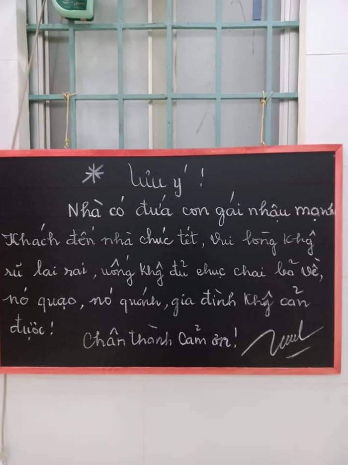 Treo bảng cảnh báo 'bợm nhậu', bà ngoại 'cà khịa' khả năng nhậu nhẹt của cháu gái Ảnh 3