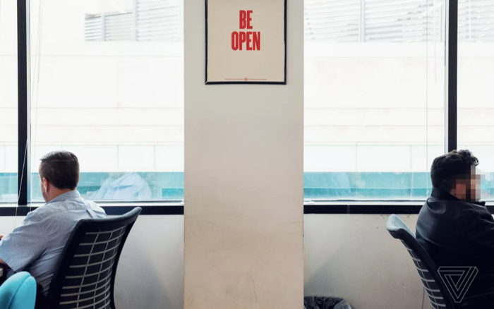 Nhân viên Facebook tiết lộ môi trường làm việc độc hại, lương thấp Ảnh 2