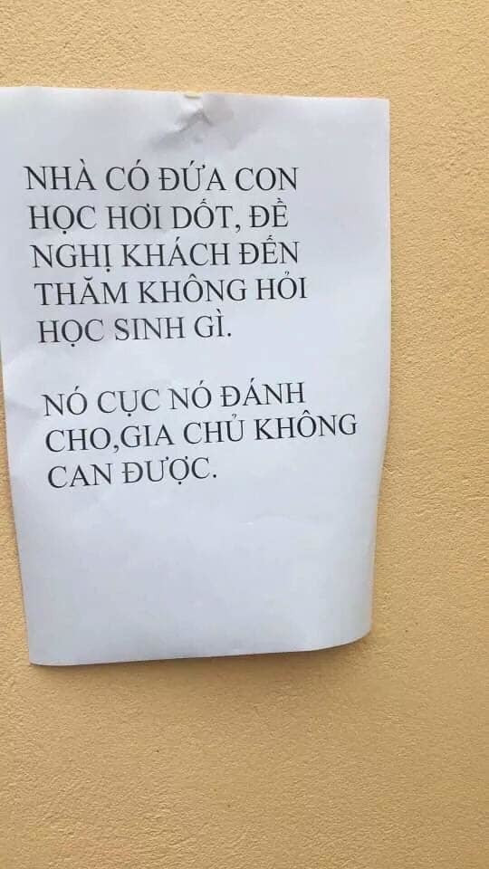 Những tấm bảng 'bá đạo' treo trước cửa dành cho khách đến chơi nhà trong dịp Tết Ảnh 3