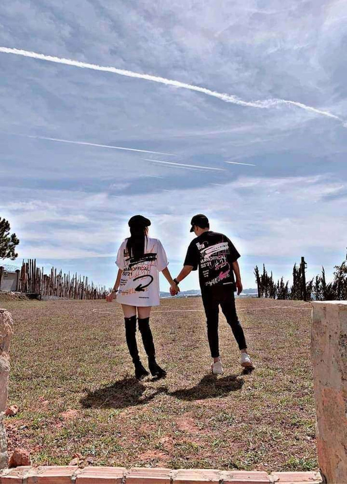 Đây cũng là một item các bạn gái gầy gò có thể lưu tâm, xem thử.&nbsp;