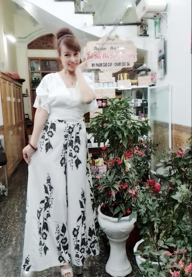 Cô dâu Thu Sao xuất hiện với chiếc cằm nhọn hoắt khiến dân mạng xôn xao Ảnh 6