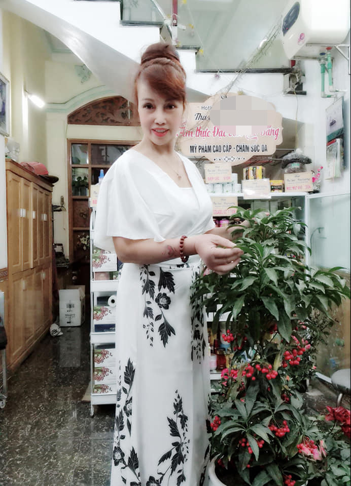 Cô dâu Thu Sao xuất hiện với chiếc cằm nhọn hoắt khiến dân mạng xôn xao Ảnh 5