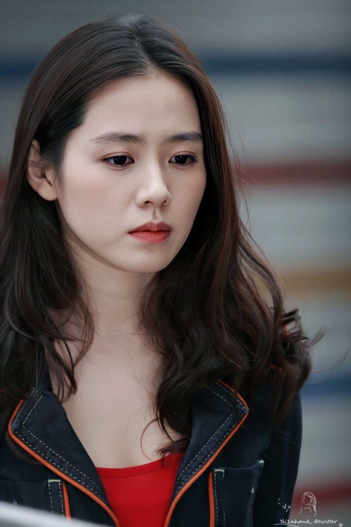 Son Ye Jin.